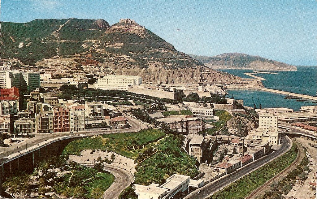 477-vue du port au fond Mers el Kebir.jpg